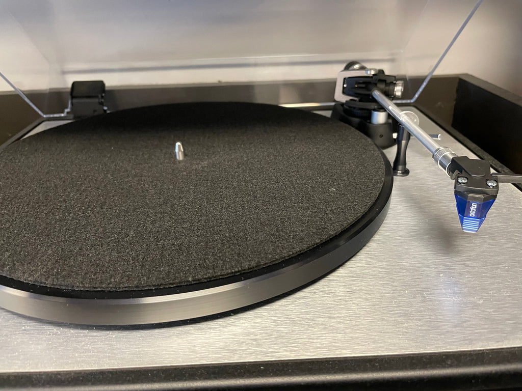 How to Build the Perfect Home Vinyl Setup