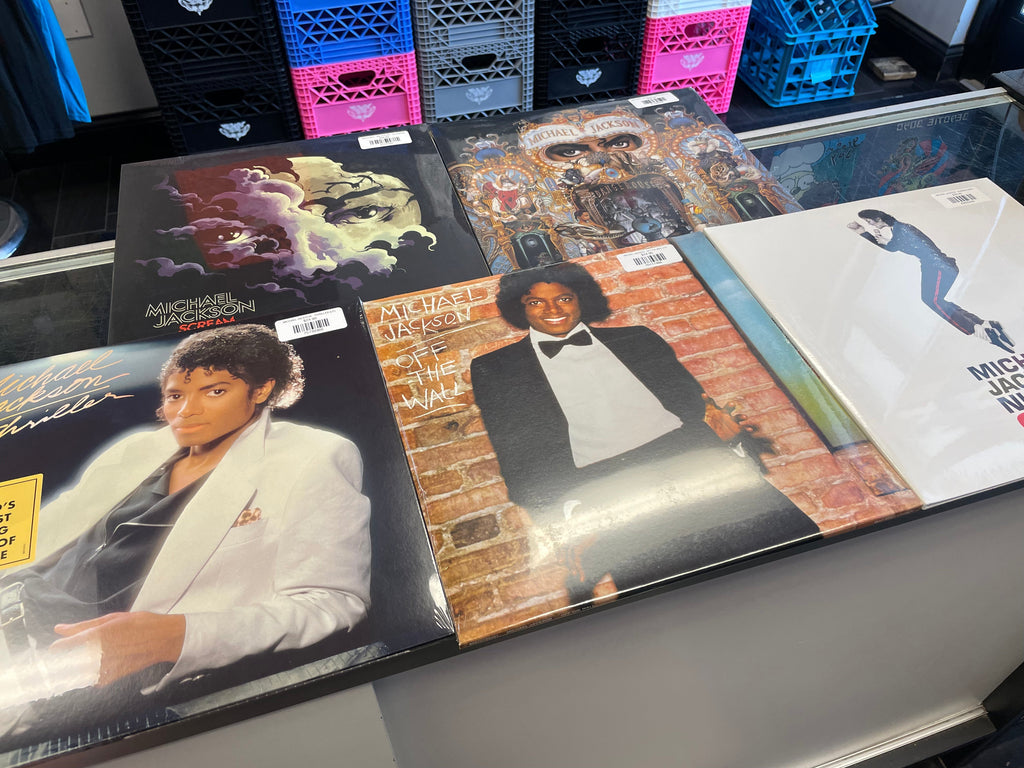 Michael Jackson: The Ultimate Pop Star