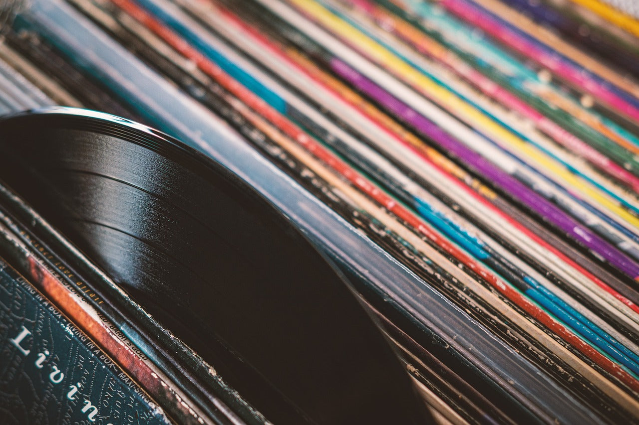 Vinyl on a Budget: How to Build an Amazing Record Collection Without Breaking the Bank