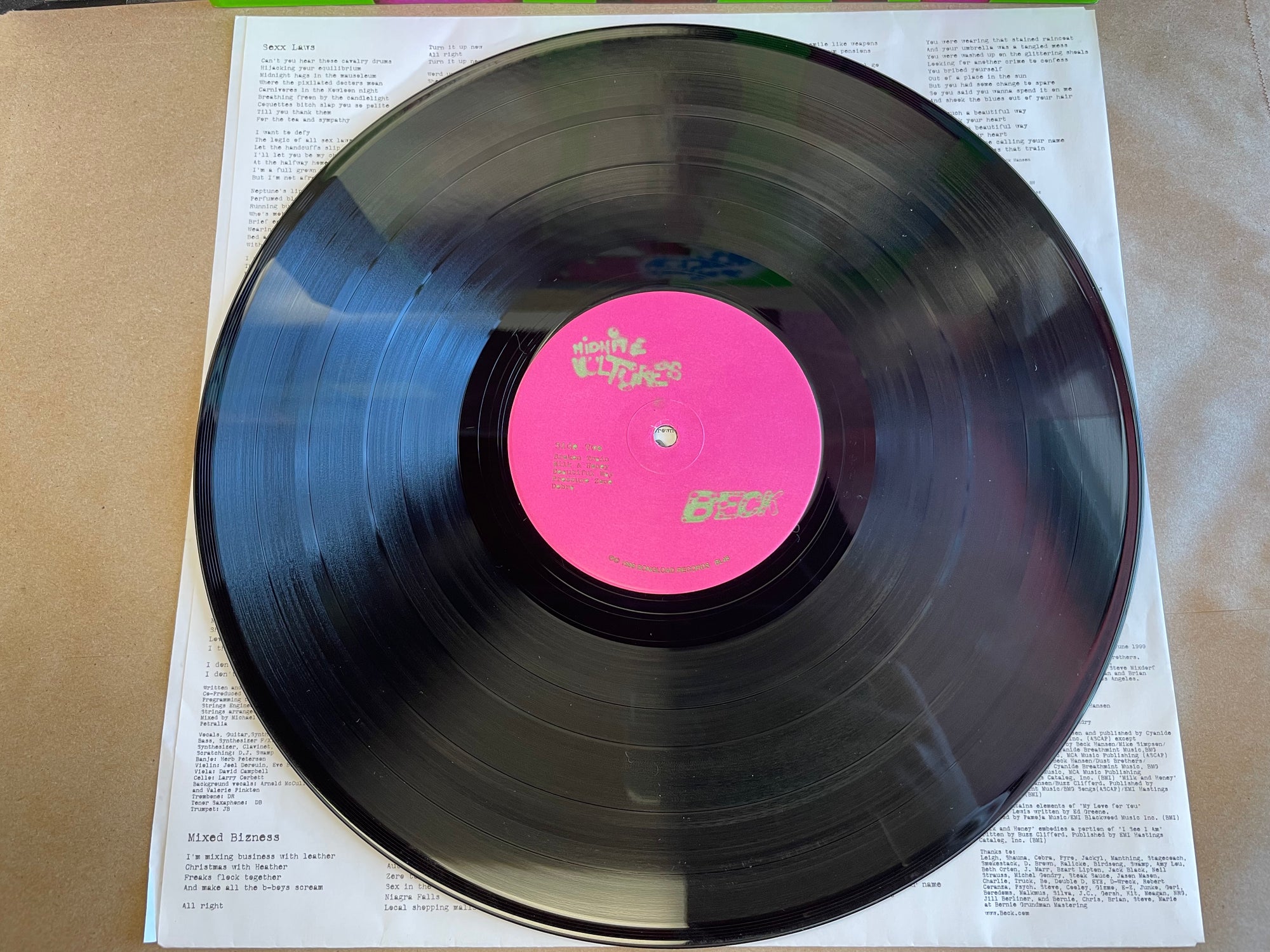 BECK - MIDNITE VULTURES (USED VINYL)