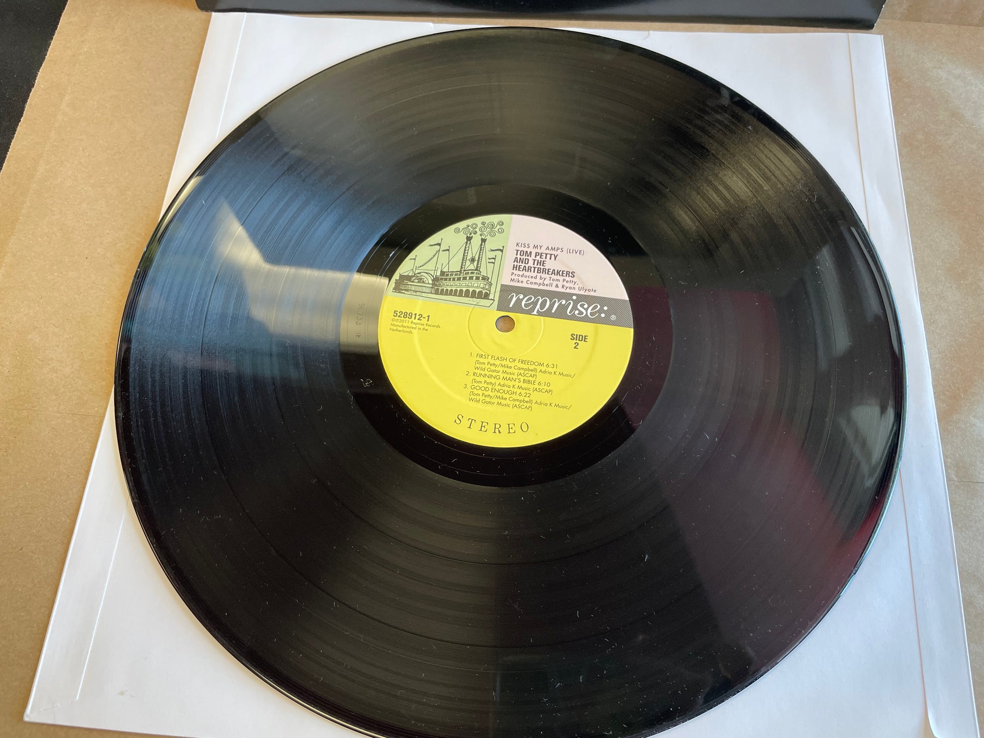 TOM PETTY - KISS MY AMPS LIVE (USED VINYL)