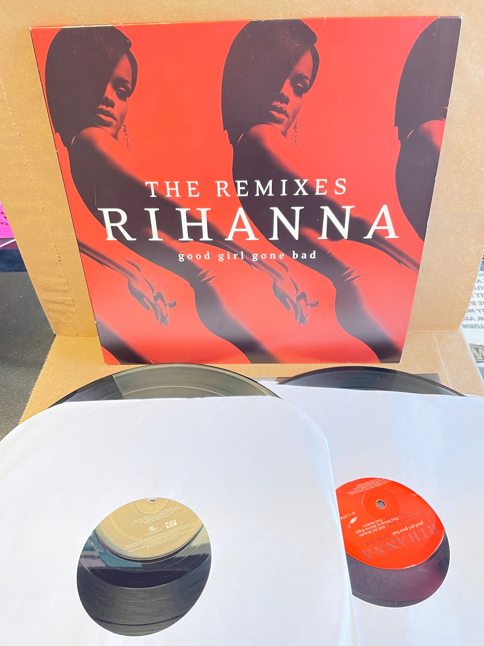 RIHANNA - GOOD GIRL GONE BAD: REMIXES (USED VINYL)