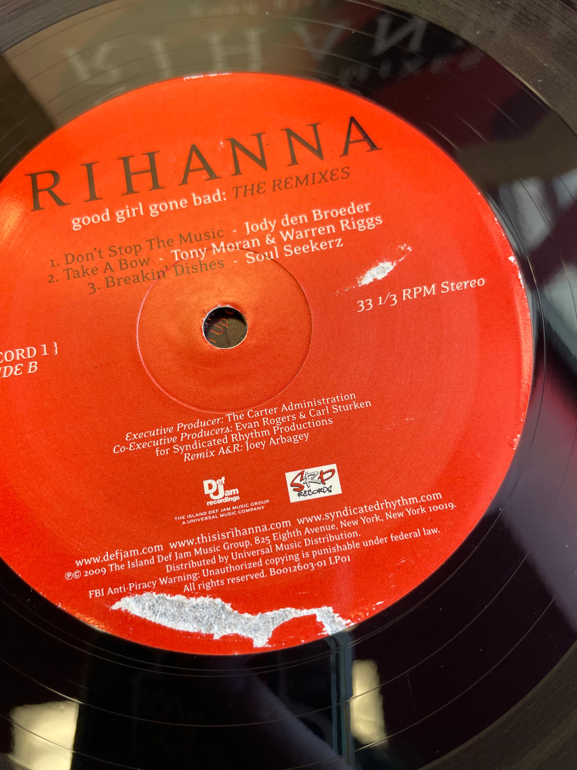 RIHANNA - GOOD GIRL GONE BAD: REMIXES (USED VINYL)